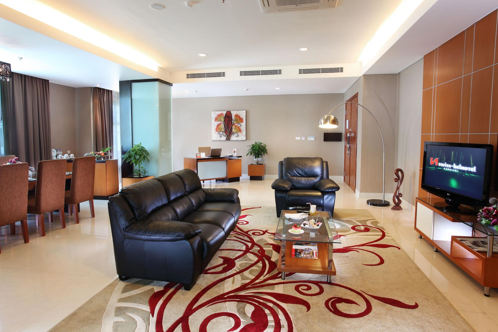 Swiss-Belhotel Kendari Exterior photo